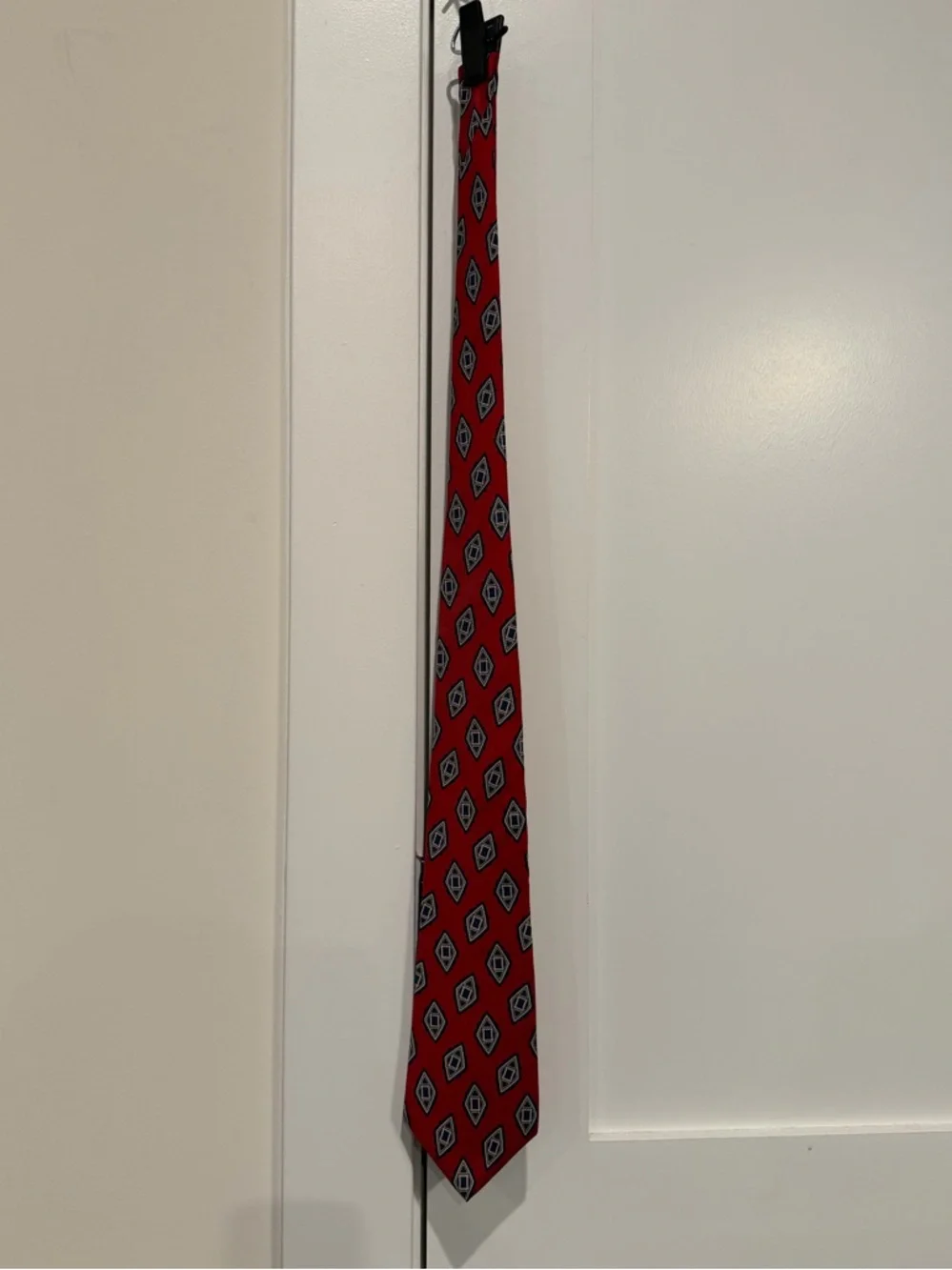 Christian Dior Silk Men's‎ Tie Necktie Red Geometric Made in USA Italy Vintage